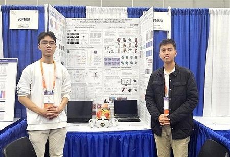 Vietnamese students secure second prize at International Science Fair